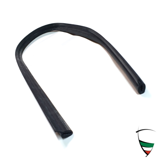 goma montante central Giulia, Berlina