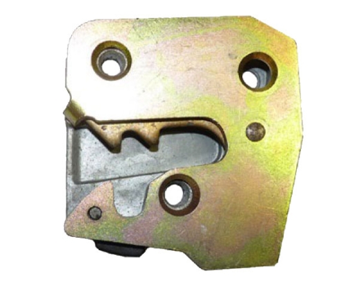 LOCK STRIKER / producer: KEIPER / Giulia right