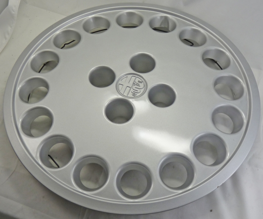 Radkappe für Stahlfelge 14" AR33 (88-90) 16Löcher