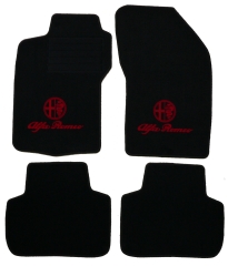 Fußmatten 147 schwarz/rotes Emblem Tuftvelour,gekettelt,Rückenbeschich tung:Latex-Feinprägung mit Original Befestigung